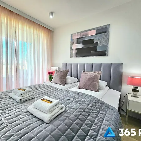 365pam - Silver Westin House - Parking, Basen, Jacuzzi, Sauna, Silownia, Plac Zabaw W Cenie Kolobrzeg